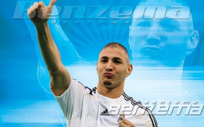 熊猫电竞精华-J罗退役后计划曝光