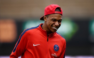 熊猫电竞独家-加布里埃尔禁区内关键封堵